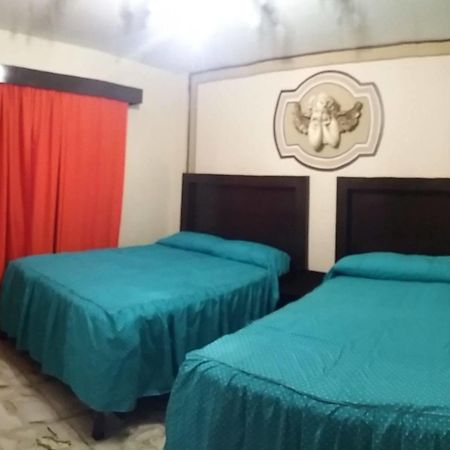 Hotel Colon De Zacatecas Bagian luar foto