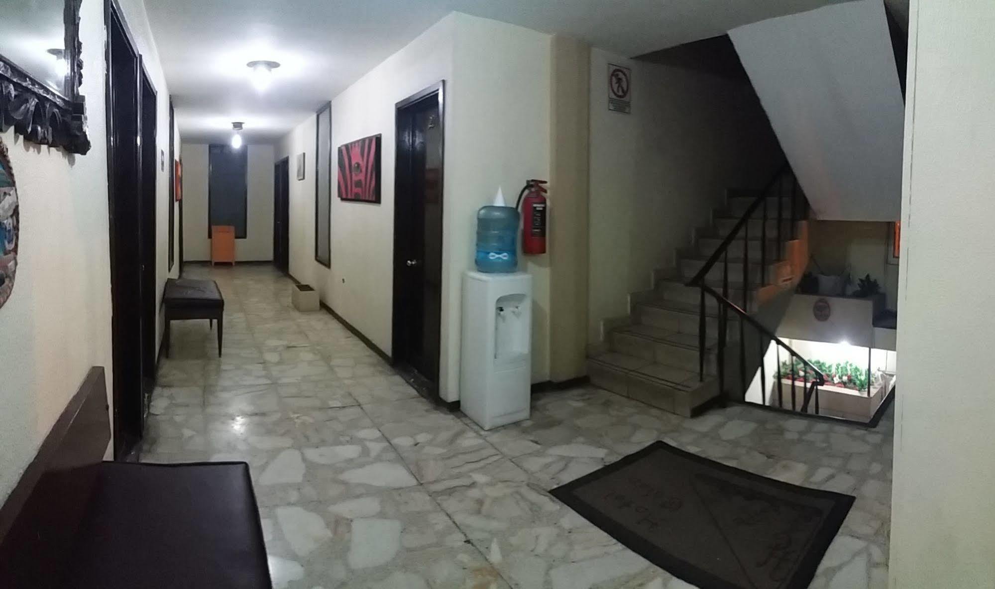 Hotel Colon De Zacatecas Bagian luar foto